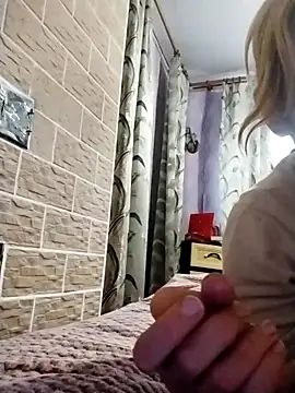 Ponka2011 online show from October 7, 5:45 am