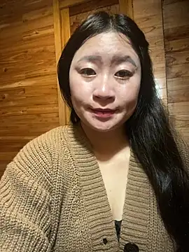 violet-00 online show from February 19, 2:00 am