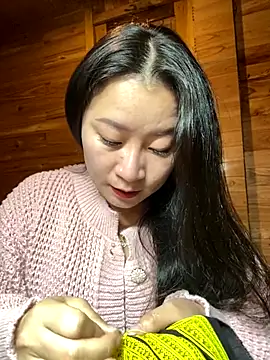 violet-00 online show from December 15, 1:33 am