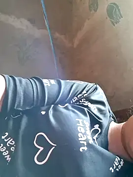 xuxulovezz online show from July 14, 3:33 am