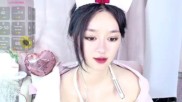 Nelly520 online show from December 3, 1:46 pm