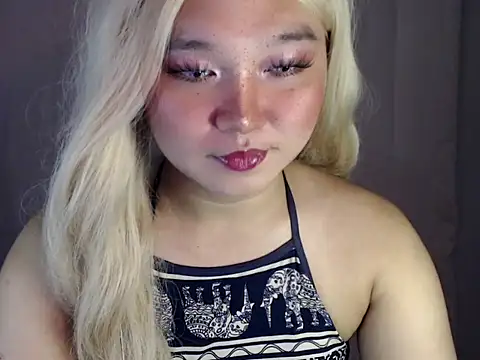 Eyes-on-me online show from October 21, 5:50 pm