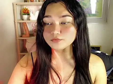 Eyes-on-me online show from June 24, 6:12 am