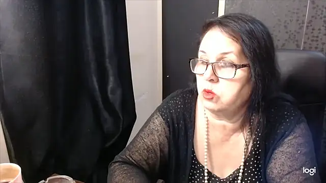 MissSanjanne online show from November 14, 9:59 pm