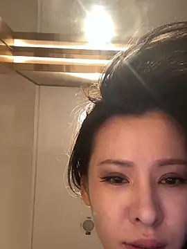 miumiu-66 online show from March 10, 9:57 am