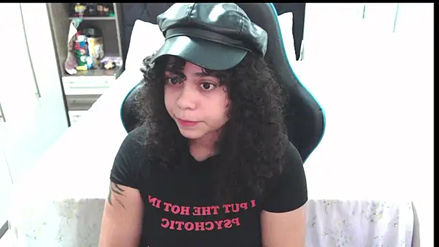 sweetamy326 online show from June 20, 10:57 pm