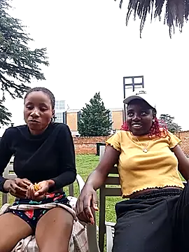 HotPetite 25 online show from November 27, 6:38 am