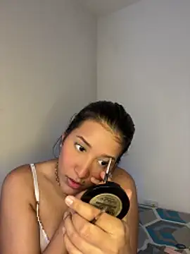 IsabellaJoness  online show from December 2, 8:22 pm