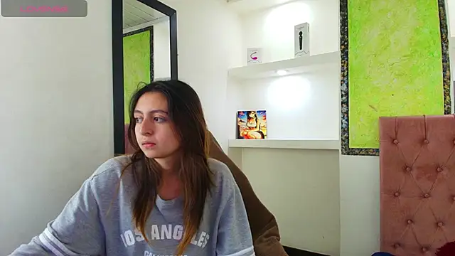 lala clark online show from November 21, 1:02 pm