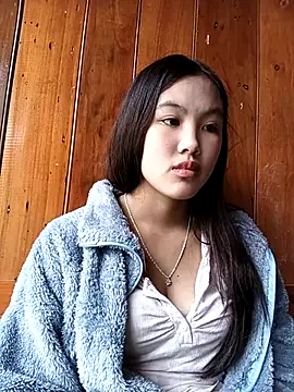 Mai lovely online show from November 24, 6:37 am