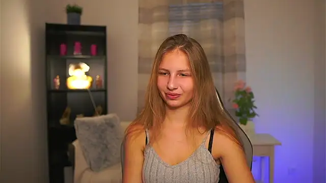 emmie murray online show from December 20, 2:32 pm