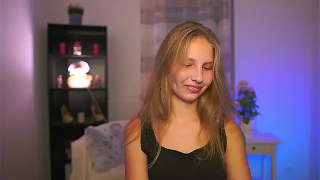 emmie murray online show from December 4, 2:08 pm