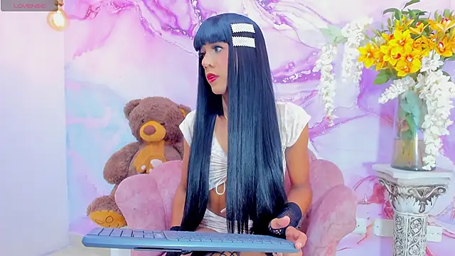 Bi Loverss online show from November 4, 7:30 pm