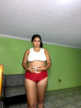 LUNA YOUNG  online show from September 27, 2:30 am