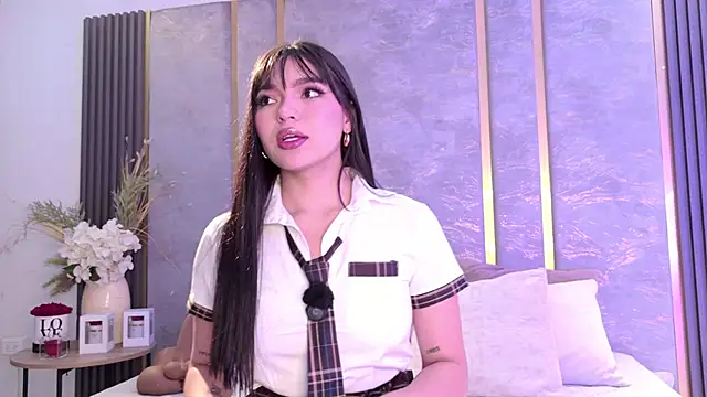 Samantha Hans online show from March 13, 9:38 pm