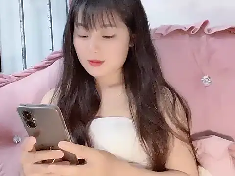 Lie liee online show from June 5, 1:50 pm