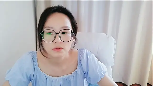 guai00 online show from June 13, 5:49 am