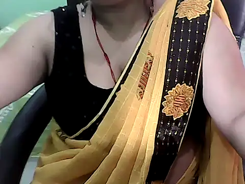 BABITA KUMARII online show from June 10, 5:44 pm