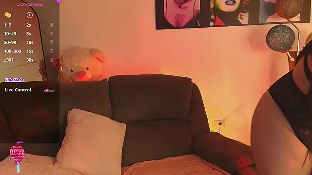 kloe28 online show from May 1, 3:43 am