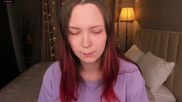 Monica  Queen online show from March 18, 5:34 am