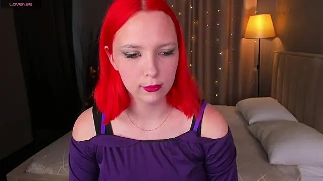 Monica  Queen online show from June 19, 5:33 am