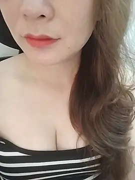 Girl Shy2000 online show from June 13, 3:26 am