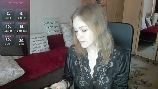 Tiffany Bates online show from July 25, 9:38 am