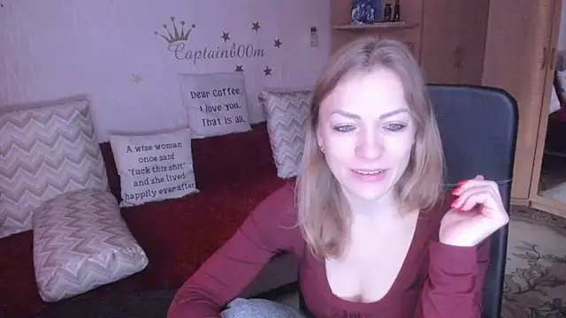Snapshot of Tiffany_Bates chatting on October 10, 3:55 am Tiffany Bates online show from October 10, 3:55 am
