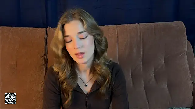 LilianLee online show from October 6, 4:12 pm