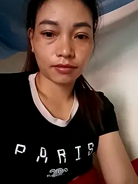 Snapshot of Phiny_xx chatting on October 14, 12:57 am Phiny xx online show from October 14, 12:57 am