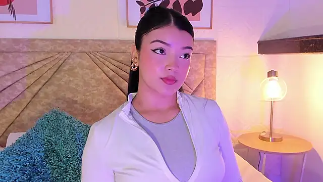 EmmaBlossom online show from February 17, 12:26 pm