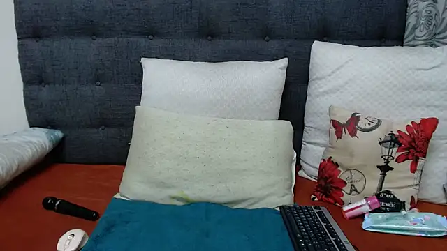 stunna-gir online show from November 23, 5:36 pm