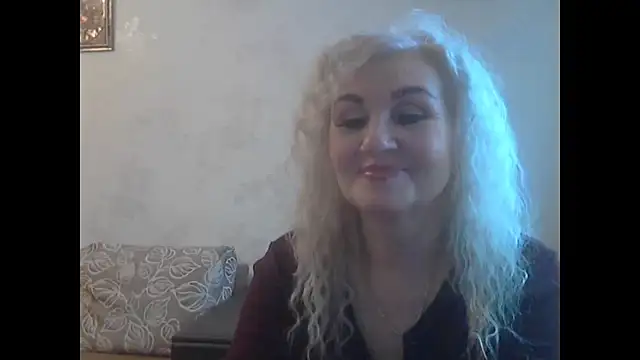 LadySexyBlond online show from April 9, 11:26 am