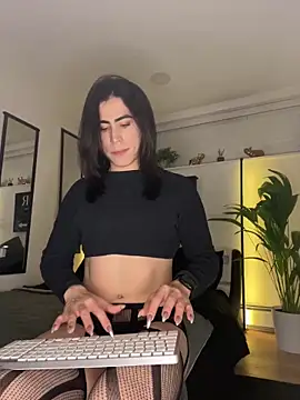 emilycolte online show from January 19, 1:46 am