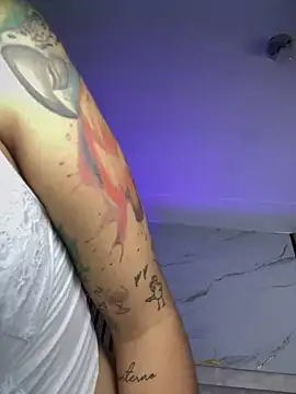 Honey noir online show from January 7, 7:17 pm