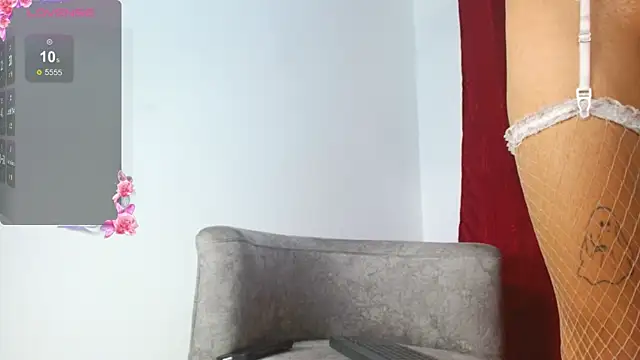 violeta hillsss online show from October 11, 2:16 am