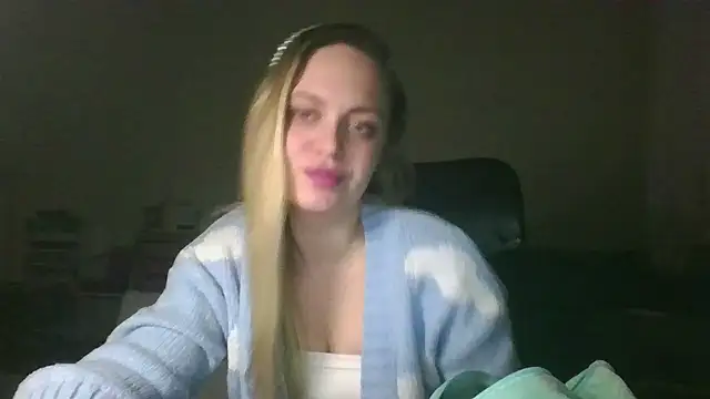 Cynoraye online show from March 14, 7:59 pm