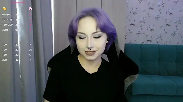 LeisaHopperstad online show from June 16, 12:28 pm