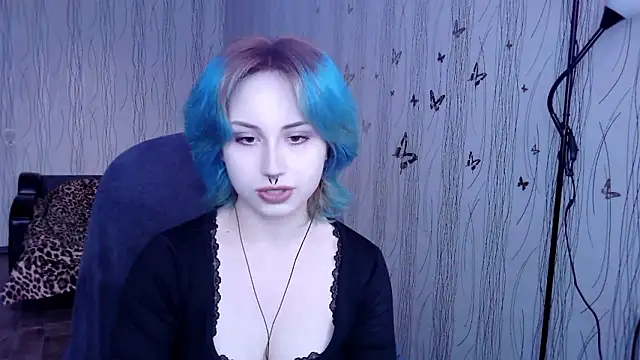 LeisaHopperstad online show from March 16, 2:32 pm