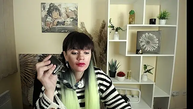 Snapshot of Dream_Caster_ chatting on September 29, 8:14 pm Dream Caster online show from September 29, 8:14 pm