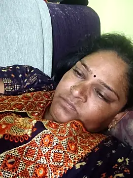 navyasree143 online show from April 27, 7:44 pm
