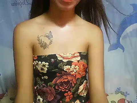 SweetPussie18x online show from November 1, 1:10 am