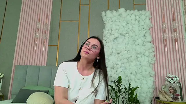 GabiBatista online show from July 18, 5:44 am