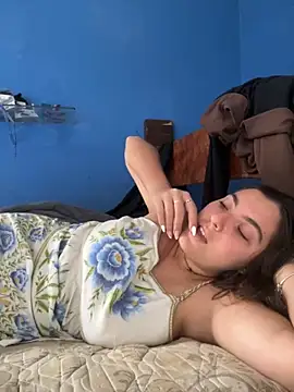 larj021bb online show from November 14, 4:40 pm