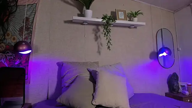 Snapshot of Violeta_dh chatting on October 6, 11:49 am Violeta dh online show from October 6, 11:49 am