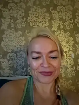 demidelightfulxx online show from November 5, 8:41 am