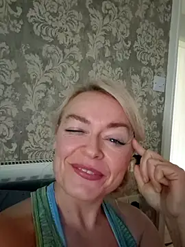 demidelightfulxx online show from October 1, 12:54 pm