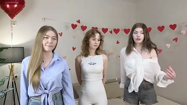 TwixieGuo online show from February 15, 12:26 pm