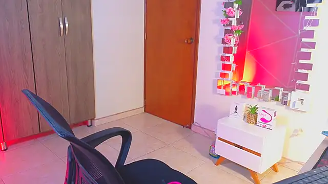 CuteFlame online show from July 29, 9:59 pm