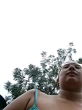 young dairy01 online show from March 18, 12:54 pm